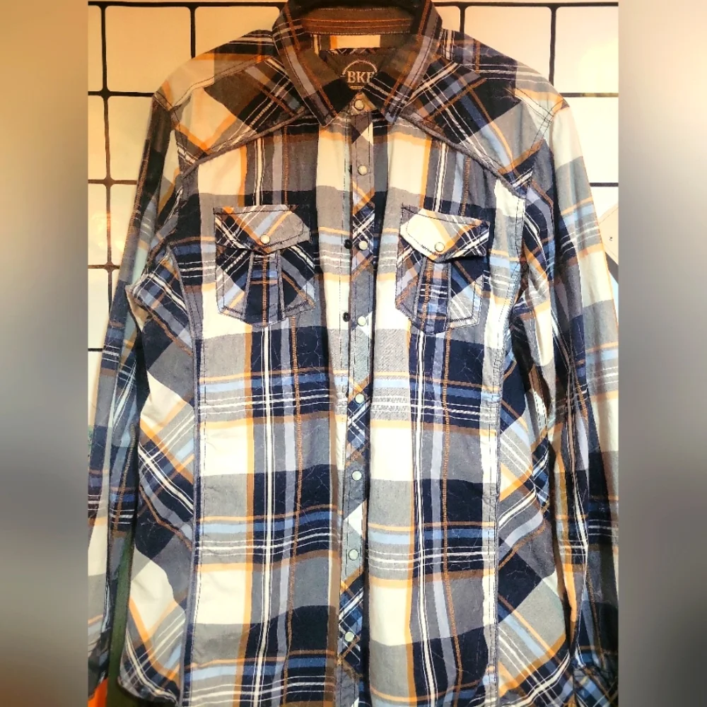 BKE button-up dress shirt